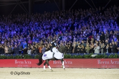 Isabell Werth - Weihegold Old Jumping Amsterdam 2017 ¬© DigiShots